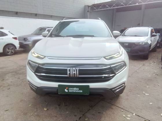 FIAT TORO 1.3 TURBO 270 FLEX FREEDOM AT6 FIAT TORO 1.3 TURBO 270 FLEX FREEDOM AT6